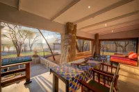 Foxy Crocodile Bush Lodge & Kruger Safari's - No Loadshedding Hôtels à : Komatipoort