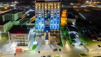 Krystal Palace Douala Hotels near Marche des Fleurs