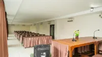 Grand Batu Inn