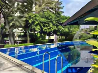 Penthouse Condo Unit Near Airport Naia Hotels near Shopwise