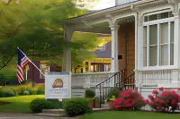 Rockland Talbot House Hotels in Rockland