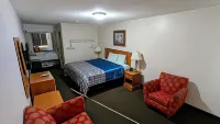 Eufaula Inn - parking