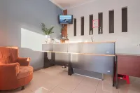 RedDoorz Syariah near Jalan Jakarta Samarinda Hotel di Loa Bakung