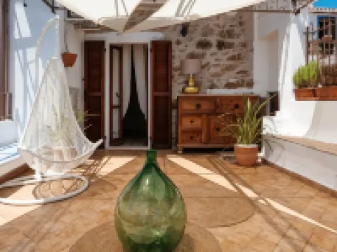 イル カステッロ アフィッタカメーレ ポザーダのホテル