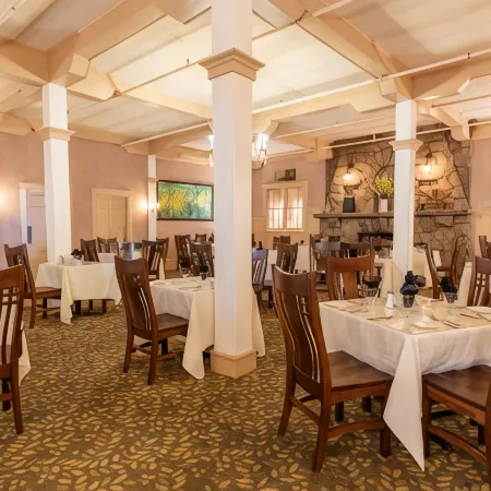 Historic Summit Inn