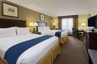 Holiday Inn Express & Suites Moultrie Hotels in Moultrie