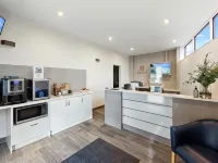 Fawkner Executive Suites & Serviced Apartments Hotels in Fawkner