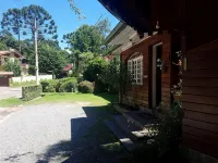 綠谷旅館 鄰近象山的酒店