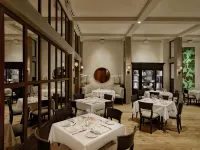Delamar West Hartford - breakfast