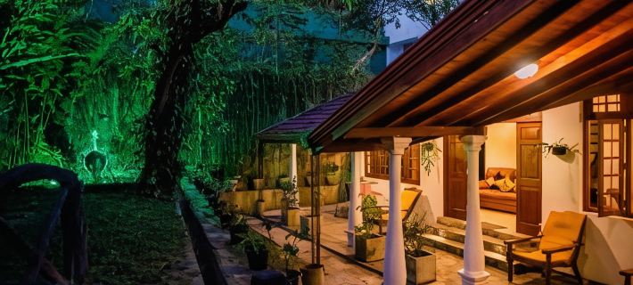 Colonial Residence Kandy Villa Hotels in Kandy