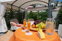 Sharon House Hotel di Atrani