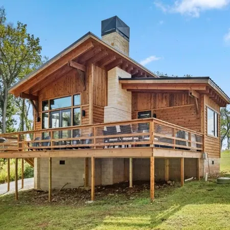 Twin Retreat Cabin #2, Hot Tub, Near Battlefield Golf Course & Shangri La Resort