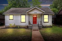"The Fried Green Tomato" Family & Pet Friendly,  QR Code Walk Thru, 1 night min.