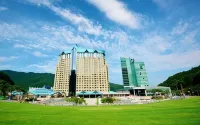 High1 Grand Hotel Convention Tower