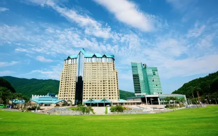 High1 Grand Hotel Convention Tower