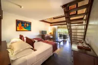 Manava Beach Resort & Spa Moorea Hotels in Te'avaro