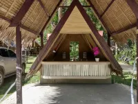 Loboc Nipa Huts Cottages Rental Hotels in Loboc