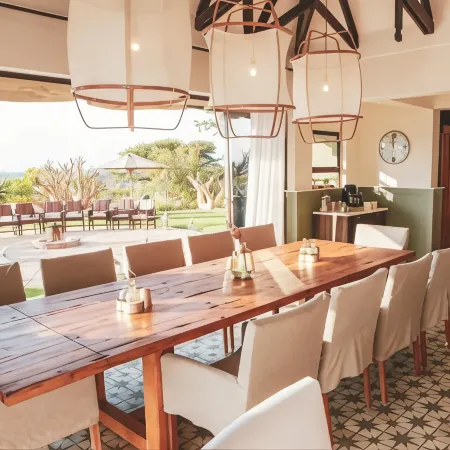 Otjiwa Safari Lodge