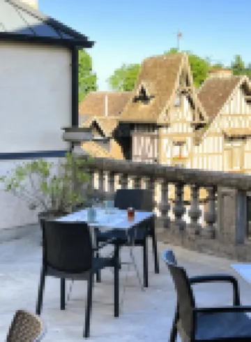 Logis Hotel la Tourelle du Beffroi Hotels in Bourbon-Lancy