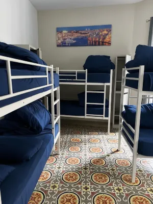 Bookarest Hostel Malta