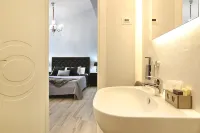 Lucca in Chic - No Ztl - Free Parking - Old City at 10Min by Walk