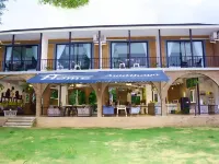 Home Ayutthaya Hotels near معبد وات شايواتثانارام