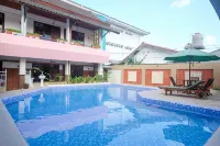 RedDoorz @ Mantrijeron 2