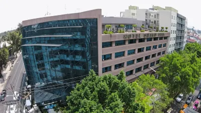 WeEnjoy Hotels Grand Prix Aeropuerto Cdmx Hotel in zona Foro Sol
