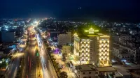 De Crown Inn Hotels near Butwal Multiple Campus Library
