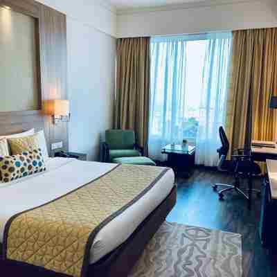 The Landmark Towers Rooms