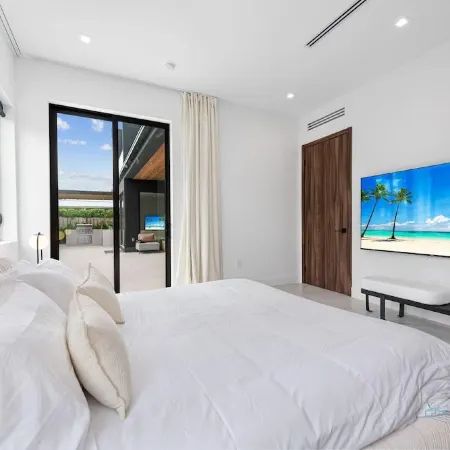 8BR Villa Sapphire