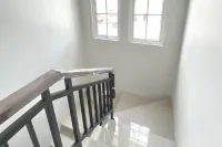 Verse Guest House Hotels in Bansir Laut