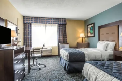 Regency Inn & Suites فنادق في Waterford