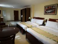 Time Travellers Hotel - Spa