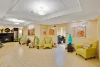 Holiday Inn Express & Suites Lebanon فنادق في Swatara Township
