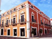 Hotel Misión Campeche  호텔