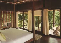 The Barefoot at Havelock