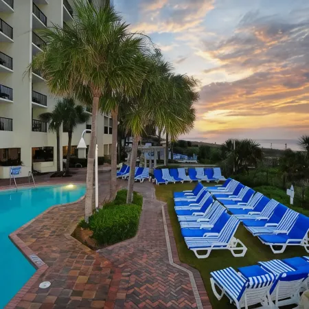 Sea Crest Oceanfront Resort