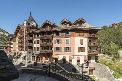 Résidence & Spa les Sources de Marie - Arc 1950 le Village Hotel in zona Les Arcs