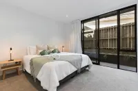 Ahurei Apartments
