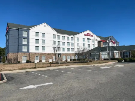 Hilton Garden Inn Lakewood Отели рядом с достопримечательностью «Шортаун Баллпарк»