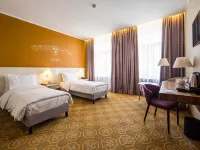 Mercure Riga Centre Отели рядом с достопримечательностью «Авоту»