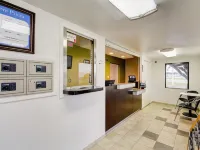 俄克拉荷馬德韋斯特城 - 俄克拉荷馬市 6 號開放式客房酒店 米德韋斯特城酒店