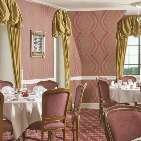 Red Coach Inn Отели рядом с достопримечательностью «Подковообразный водопад»
