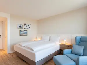 Wyn. Strandhotel Sylt