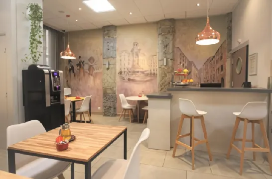 Best Western Saint Antoine Отели рядом с достопримечательностью «Лионский музей изобразительных искусств»