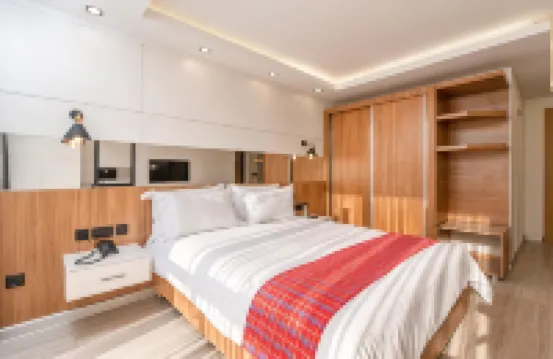 MAA Hotel and Suites - Hurlingham, Nairobi Các khách sạn gần Hire N' Drive Kenya Ltd.