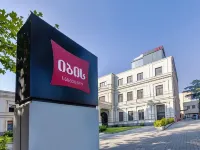 Ibis Tbilisi Stadium Отели рядом с достопримечательностью «Станция метро Грмагеле»