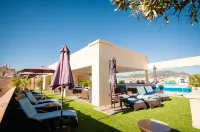 레지드홈 니스 프롬나드