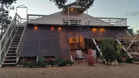 Sonja's Bed and Breakfast Отели в г. Лайтнинг-Ридж